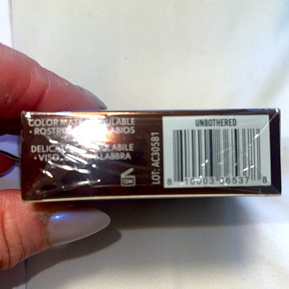 Danessa Myricks Beauty Yummy Skin Lowlighter - Brown